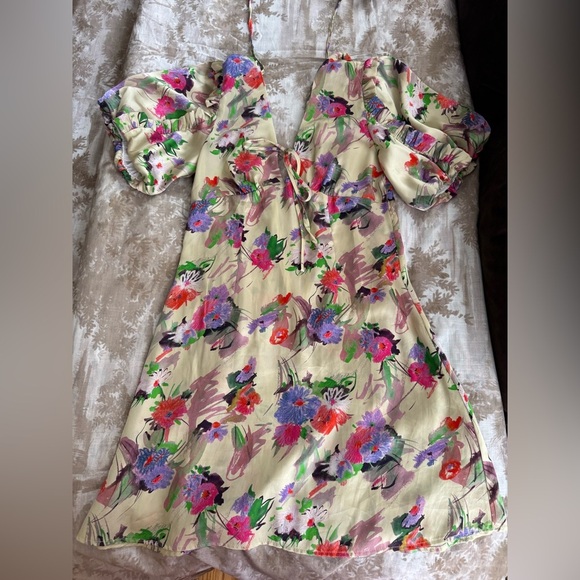 Topshop sketched floral tie front mini dress in multi​ - Picture 3 of 10